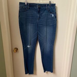 Girlfriend Distressed Ankle Jeans